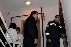 Annesine ulaşamayınca...