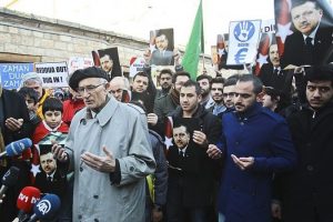 Bosna Hersek'te T&uuml;rkiye i&ccedil;in dua