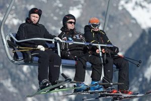 Putin ve Medvedev'in kayak keyfi