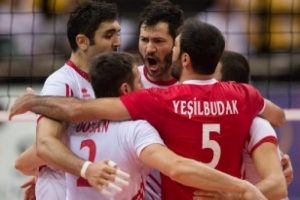 Milliler ilk ma&ccedil;ında &ccedil;ok rahat