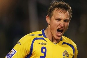 Kallstr&ouml;m Bursaspor'a evet diyecek mi?