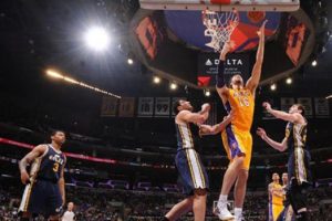Lakers'ta hasret sona erdi!