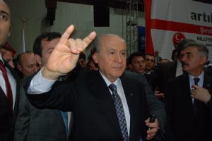 Devlet Bah&ccedil;eli Bursa'dan bombaladı