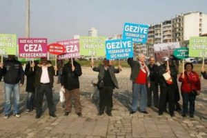 Aziz Kocaoğlu'na şok protesto