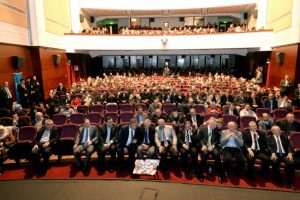 Erguvan Gen&ccedil;lik Derneğine Osmangazi'den &Ouml;nemli Destek