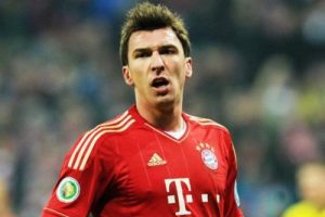 Transferin g&ouml;zdesi Mario Mandzukic