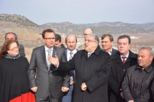 MHP'li şeker'den polis kameramanına tepki