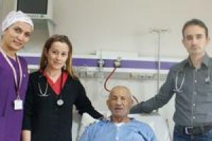 Doktoruyla sohbet ederek by pass oldu