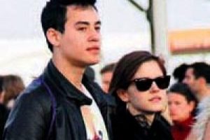 Emma Watson ile Will Adamowicz  yollarını ayırdlar...
