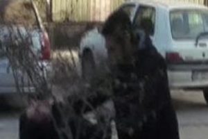 Kadına şiddet kamerada!