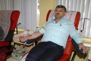 18 yılda 53 &uuml;nite kan bağışladı