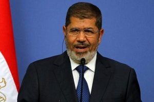 Mursi duruşmaya helikopterle getirilecek