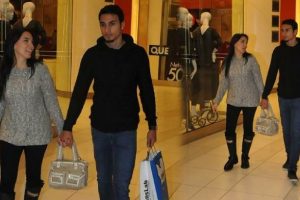Evlilik alışverişi başladı