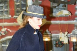 Serenay Sarıkaya'dan şaşırtan imaj