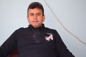 Başkan tazminat alıp tahliye oldu