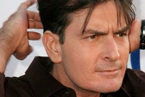 Charlie Sheen porno yıldızıyla mı evlendi?
