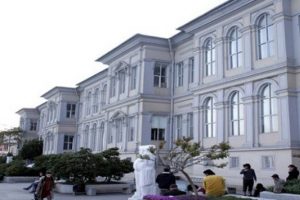 Prof. Dr. Mimar Muhteşem Giray vefat etti