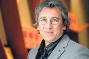 Can D&uuml;ndar: Devlette cinnet!