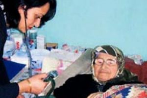 Yaşlı ve engelliye 'aylık har&ccedil;lık' m&uuml;jdesi