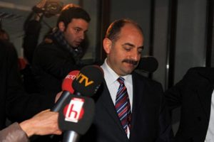 Zekeriya &Ouml;z'den 36 seyahat daha