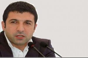 F.Bah&ccedil;e d&uuml;ş&uuml;ş yaşar mı ?