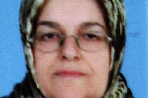 Merdivenlerden d&uuml;şen kadın kuratarılamadı