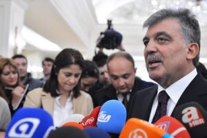 Kara Harp Okulu'nu ziyaret etti