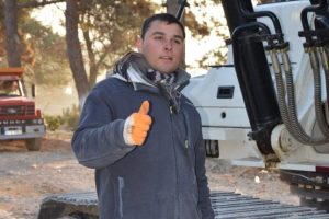 G&ouml;le atlayan kadını boğulmaktan kurtardı