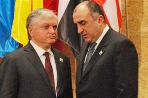 Fransa'da Azeri-Ermeni zirvesi