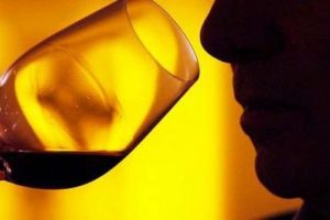 Alkol yasağına uymayan işletmelere ceza