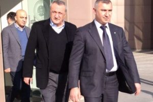 Metris'te Ağar misafir