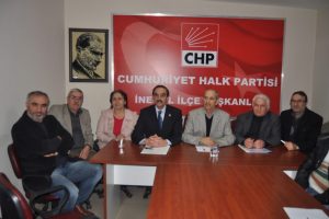 CHP'nin İneg&ouml;l adayı Şevket Mollaer