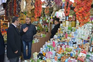 G&ouml;khan Ger&ccedil;ek k&ouml;yl&uuml; pazarında