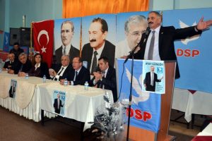 T&uuml;rker, Gemlik belediye başkan adayını a&ccedil;ıkladı