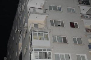 &Uuml;niversiteli kızın sır &ouml;l&uuml;m&uuml;
