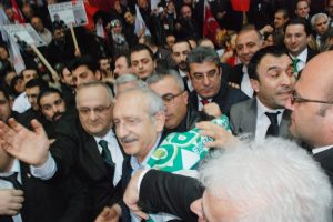 Kemal Kılı&ccedil;daroğlu Bursa'dan bombaladı
