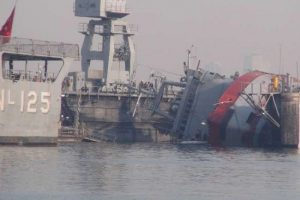 R&ouml;mork&ouml;r faciasına tutuklama