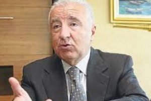 Aysal Akdeniz'de sahayı terketti