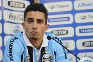 Galatasaray'dan Telles a&ccedil;ıklaması!
