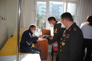 Jandarmadan verem hastalarına ziyaret