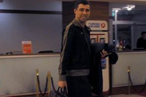 Hakan Ş&uuml;k&uuml;r G&uuml;len'i ziyaret edecek mi?
