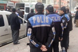 Vatandaşın acısına ortak oluyorlar