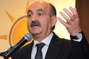 M&uuml;ezzinoğlu 59 yaşına girdi
