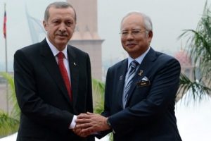 Erdoğan, mevkidaşı Razak ile g&ouml;r&uuml;şt&uuml;