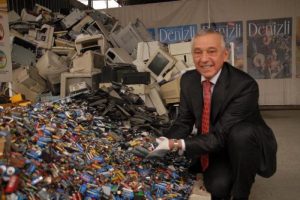 7 milyon metrek&uuml;p toprak zehirlenmekten kurtuldu