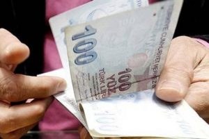 Banknotlar hastalık sa&ccedil;ıyor