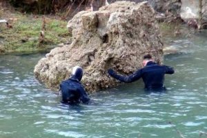 Otomobil ile ırmağa u&ccedil;an kişinin cesedi bulundu