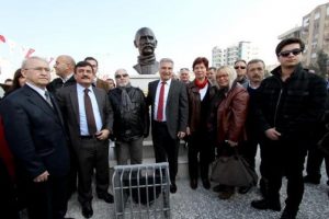 Adı parka verildi
