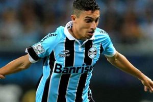 Alex Telles transferinde s&uuml;rpriz gelişme!