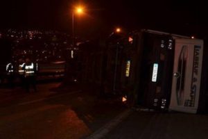Zincirleme kaza TEM'i kapattı